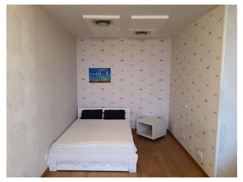 квартира за адресою Івана Крамського вул., 9