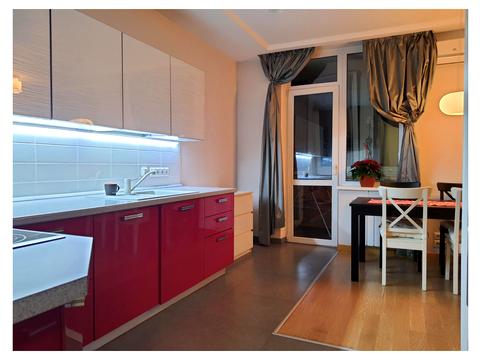 квартира за адресою Івана Крамського вул., 9