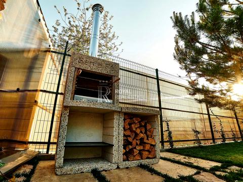 будинок за адресою Острівна вул.