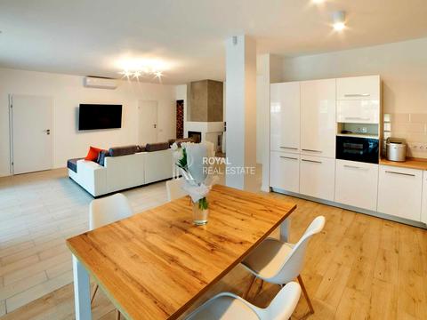 будинок за адресою Острівна вул.