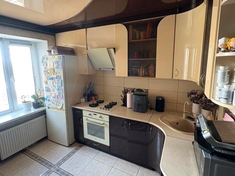 квартира за адресою Чорновола вул., 176