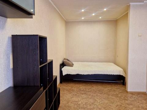 квартира за адресою Менахем-Мендл Шнеєрсона вул. (Мініна), 9