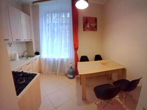 квартира по адресу Институтская ул., 24/7