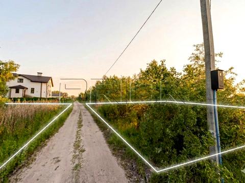 ділянка за адресою Вишнева вул.