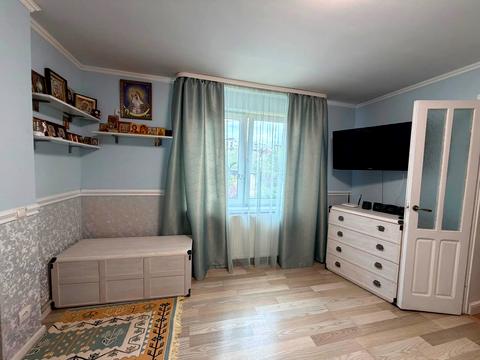 будинок за адресою Віталія Постолакі пл.