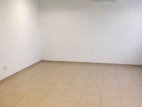 комерційна за адресою Левка Лук'яненка вул. (Маршала Тимошенка), 21