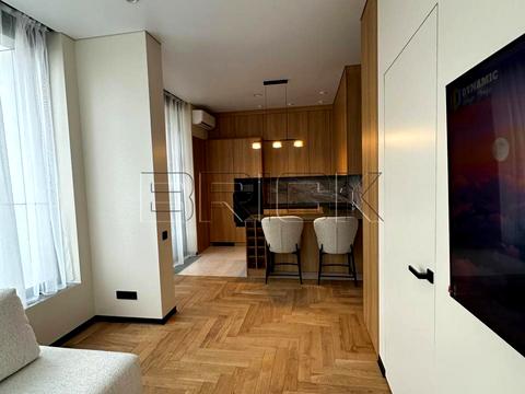 квартира за адресою Ґарета Джонса вул. (Сім'ї Хохлових), 12-А