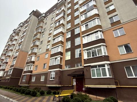 квартира за адресою Степана Бандери вул., 40/2Б