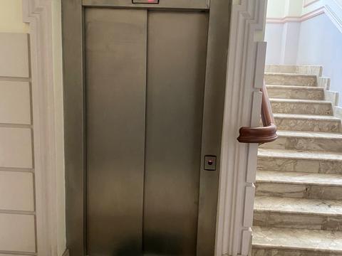 квартира за адресою Шовковична вул., 22