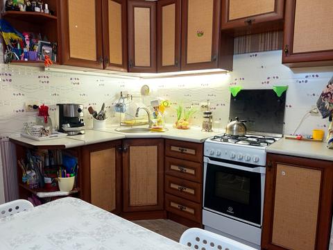 квартира за адресою Червоної Калини просп. (Володимира Маяковського), 7-А