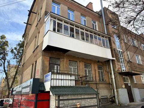 комерційна за адресою Магістратська вул. (Першотравнева), 59