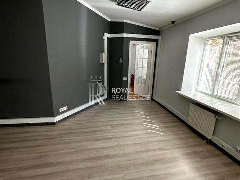 коммерческая по адресу Большая Васильковская ул. (Красноармейская), 28