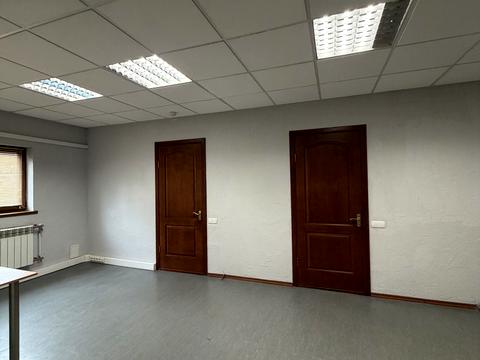 коммерческая по адресу Надднепровское шоссе, 11