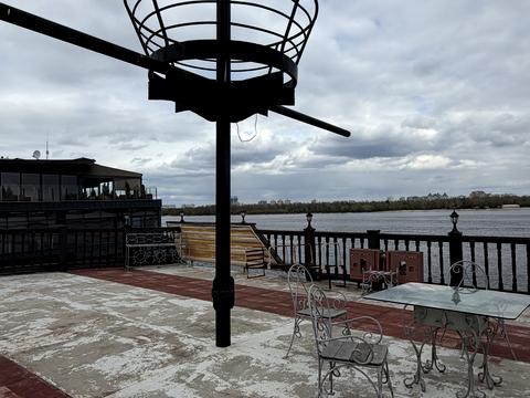 коммерческая по адресу Надднепровское шоссе, 11