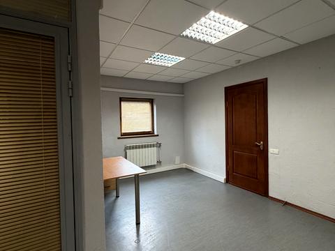 коммерческая по адресу Надднепровское шоссе, 11