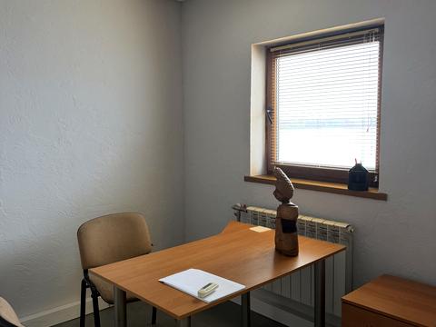 коммерческая по адресу Надднепровское шоссе, 11