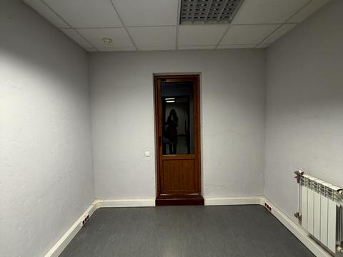 коммерческая по адресу Надднепровское шоссе, 11