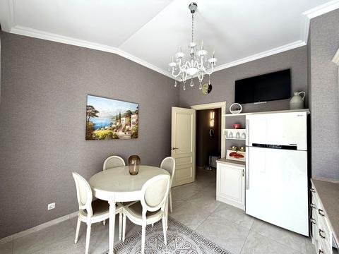 квартира за адресою Михайла Туган-Барановського вул., 9