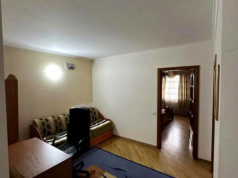 будинок за адресою Львів, Івана-Теодозія Куровця вул. (Сергія Боткіна), 25