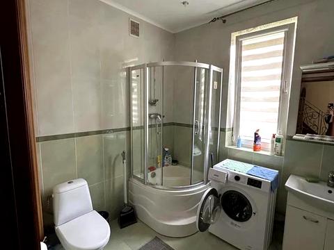 будинок за адресою Львів, Івана-Теодозія Куровця вул. (Сергія Боткіна), 25