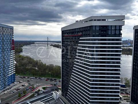 квартира за адресою Причальна вул., 12