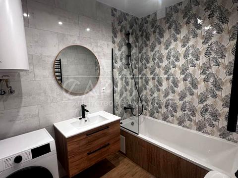 квартира за адресою Причальна вул., 12