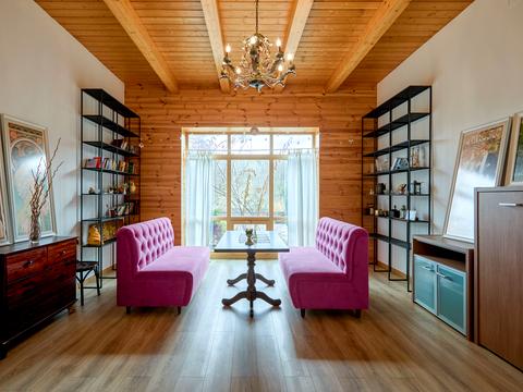 будинок за адресою Джерельна