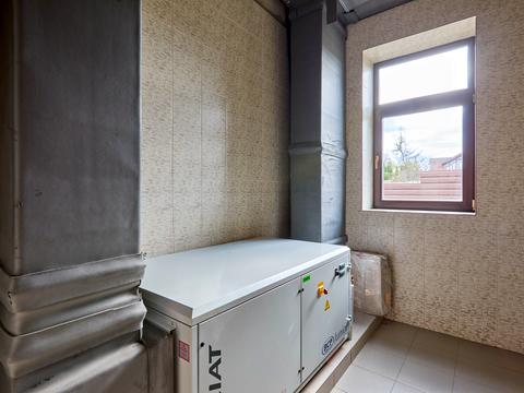 будинок за адресою Джерельна