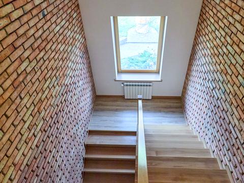 будинок за адресою Джерельна