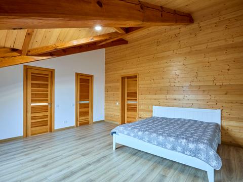 будинок за адресою Джерельна