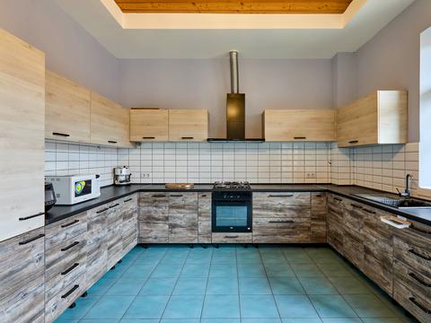 будинок за адресою Джерельна