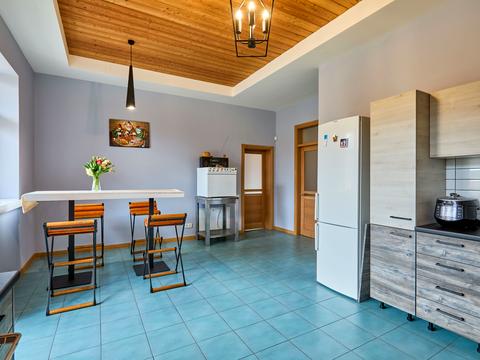 будинок за адресою Джерельна