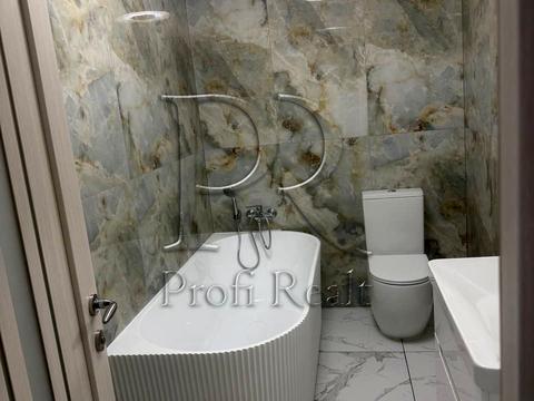 квартира по адресу Виктора Некрасова ул. (Північно-Сирецька), 6