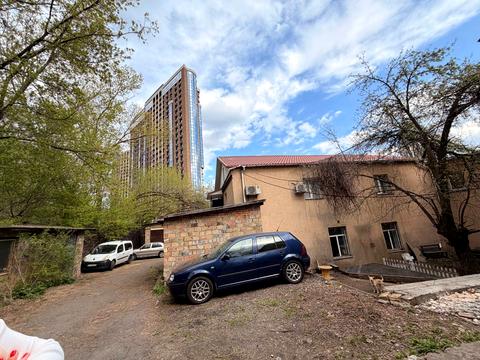 комерційна за адресою Глибочицька вул., 73