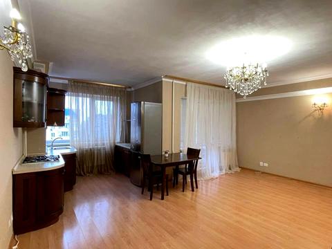квартира за адресою Паркова вул., 75