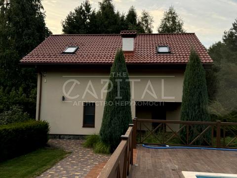 будинок за адресою вул. Озерна