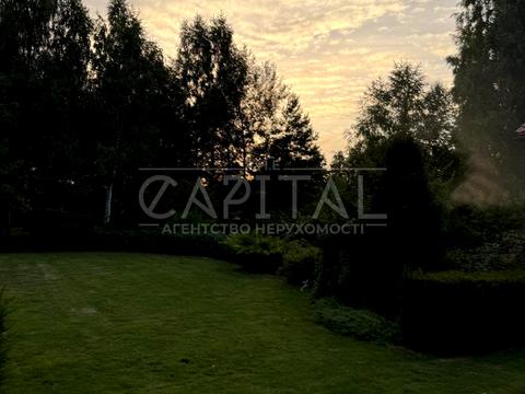 будинок за адресою вул. Озерна