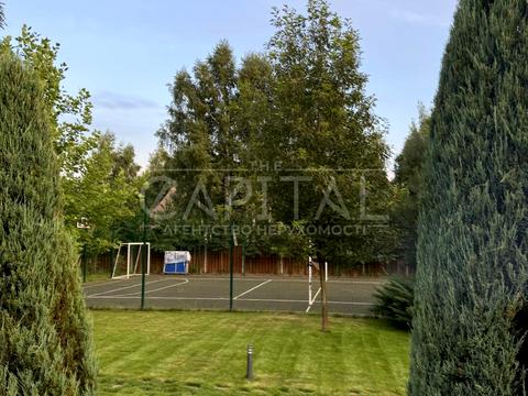 будинок за адресою вул. Озерна