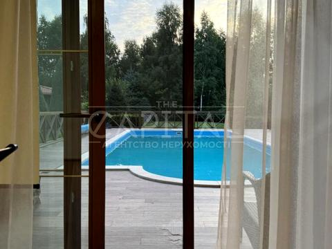 будинок за адресою вул. Озерна