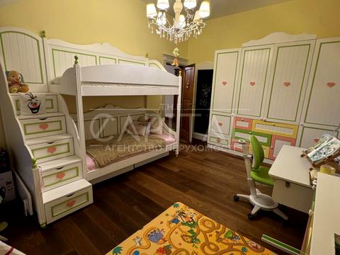 будинок за адресою вул. Озерна