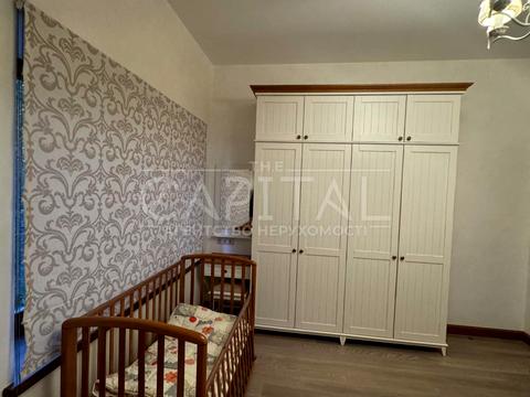 будинок за адресою вул. Озерна