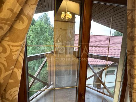 будинок за адресою вул. Озерна