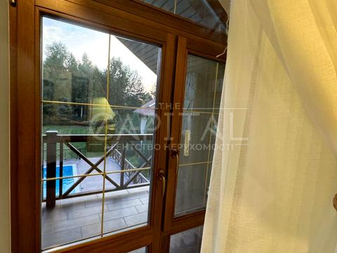 будинок за адресою вул. Озерна