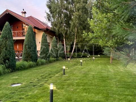 будинок за адресою вул. Озерна