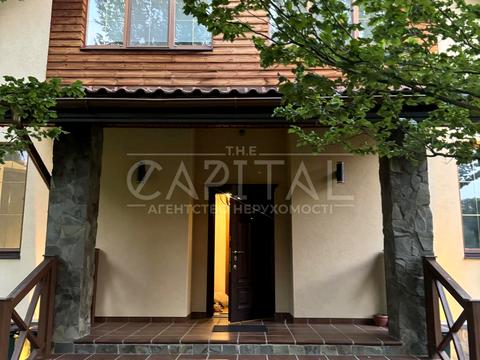 будинок за адресою вул. Озерна