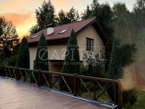 будинок за адресою вул. Озерна