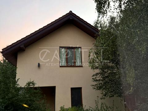 будинок за адресою вул. Озерна