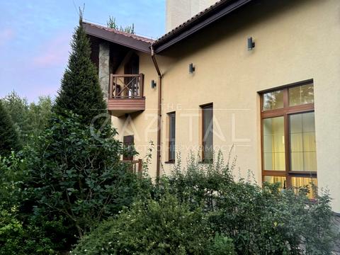 будинок за адресою вул. Озерна