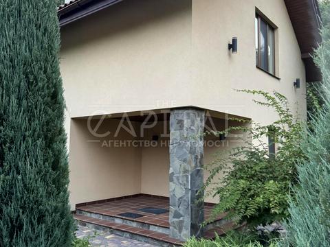 будинок за адресою вул. Озерна