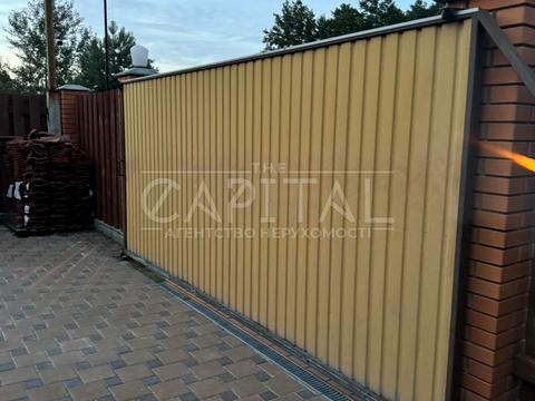 будинок за адресою вул. Озерна